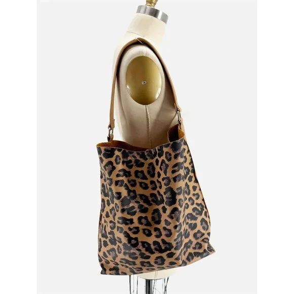 Barneys New York Animal Print Leather Brown Tote Bag w/ Pouch NEW - Picture 12 of 13